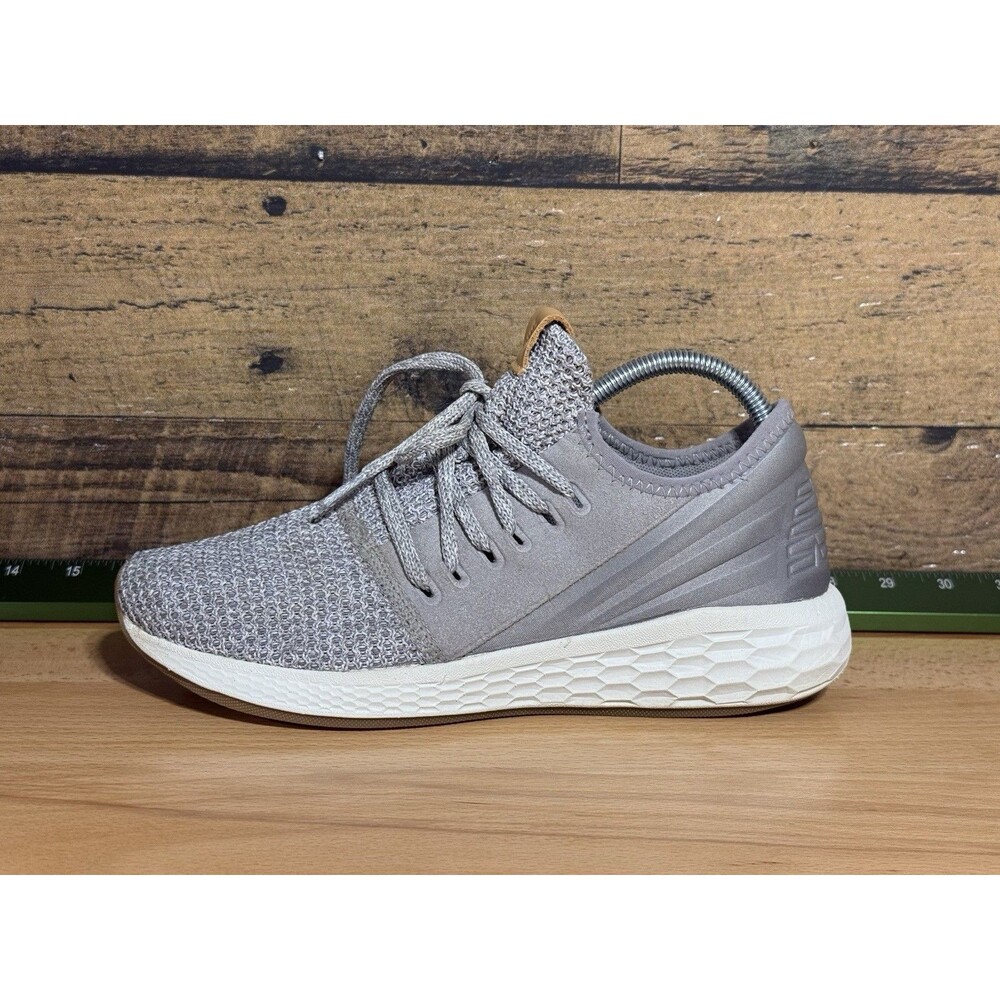 🔥New Balance Women's Size 7.5 Fresh Foam Cruz  V2 Shoes Gray Running Sneakers - Picture 3 of 11
